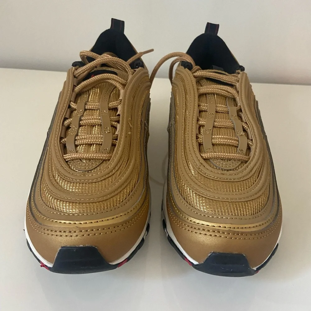 Nike or sneakers 97